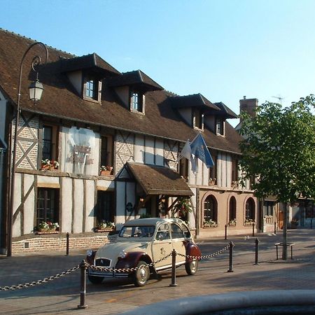 Auberge Du Cheval Blanc - Teritoria Selles-Saint-Denis Eksteriør bilde